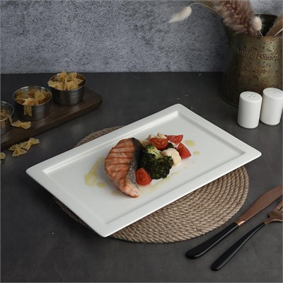 Блюдо прямоугольное 32*20 см, h=2.1см, фарфор "NOBLE" серия "Fine Plus" 81222603